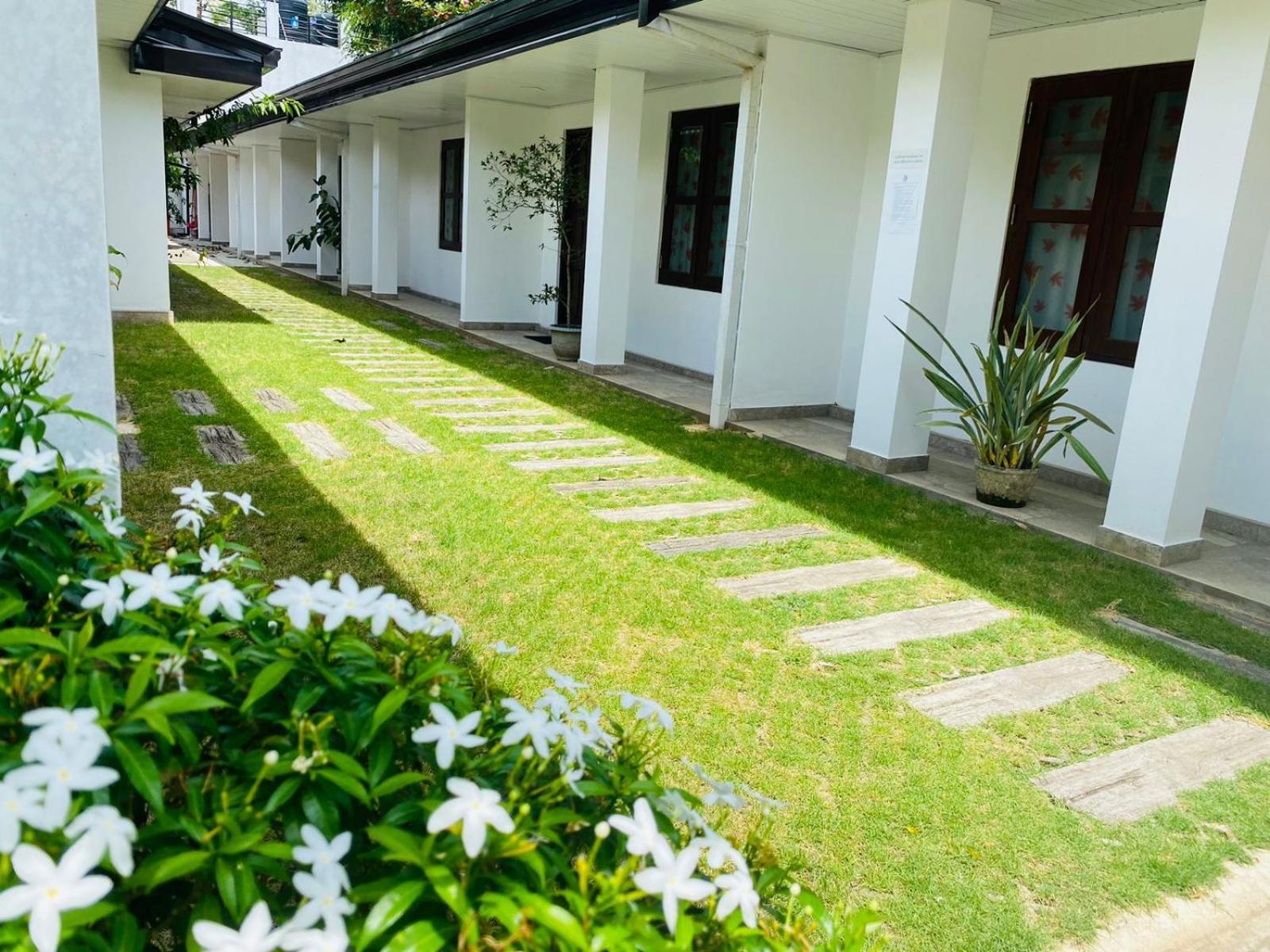 Premium Cottages B&B Kurunegala Kültér fotó